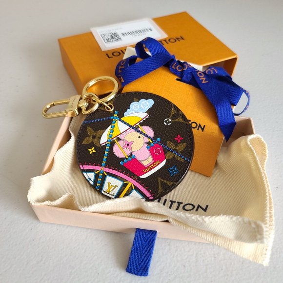 Louis vuitton Key Charm Xmas 2020 - Picture 3 of 9